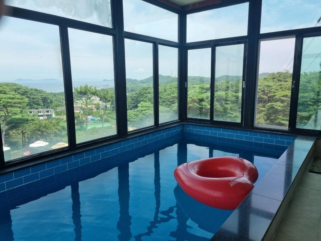 The Mare Pool Villa Pension Taean Ngoại thất bức ảnh